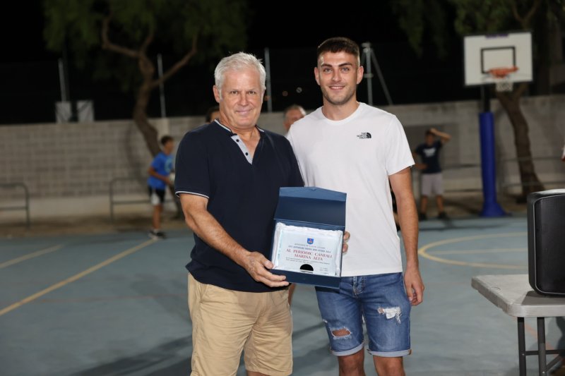 Bar Colom (senior) i Piscinas Nacionales (veterans) guanyen el Trofeu Pepe de Futbol Sala de la Xara Bar Colom (senior) i Piscinas Nacionales (veterans) guanyen el Trofeu Pepe de Futbol Sala de la Xara