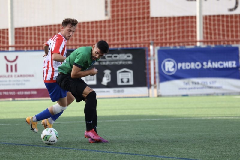 Regional Preferente: Jávea-Calpe empatan sin goles, y el Dénia cae en L’Olleria por la mínima (1-0) Regional Preferente: Jávea-Calpe empatan sin goles, y el Dénia cae en L’Olleria por la mínima (1-0)
