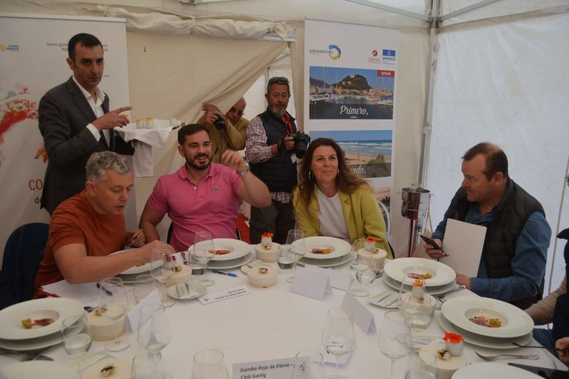 Cristina Gómez, del restaurante Fierro de Valencia, gana el Concurso de la Gamba Roja Cristina Gómez, del restaurante Fierro de Valencia, gana el Concurso de la Gamba Roja