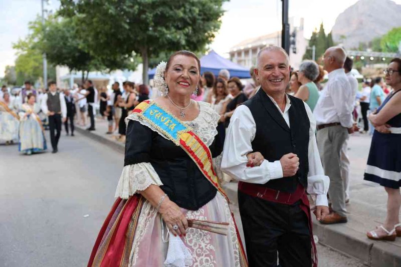 GALERIA DE FOTOS de l’acte del 75 aniversari de Fogueres de Xàbia: l’escenari s’ompli de regines i càrrecs, emocions i vivències GALERIA DE FOTOS de l’acte del 75 aniversari de Fogueres de Xàbia: l’escenari s’ompli de regines i càrrecs, emocions i vivències
