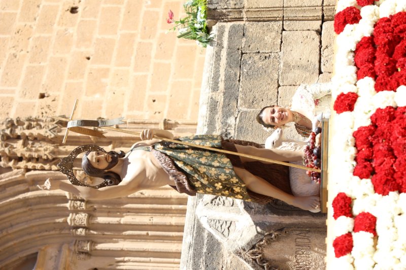 Les regines de Xàbia s’auto “indulten” de la foguera central Les regines de Xàbia s’auto “indulten” de la foguera central