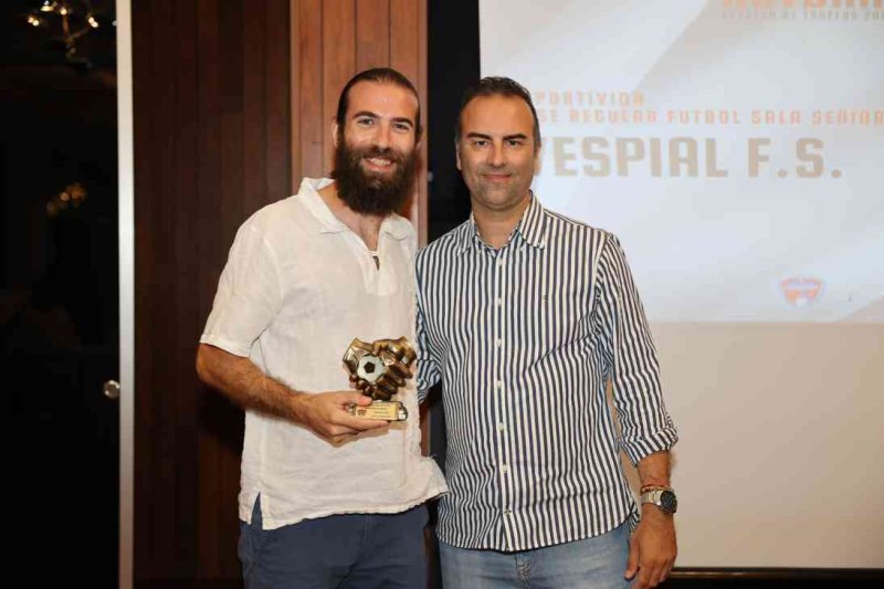 Gala de trofeos de Acydma: Doblete de Kamarka en veteranos, y en fútbol sala Liga para Bámbola y Copa para Pinturas Juanvi Gala de trofeos de Acydma: Doblete de Kamarka en veteranos, y en fútbol sala Liga para Bámbola y Copa para Pinturas Juanvi