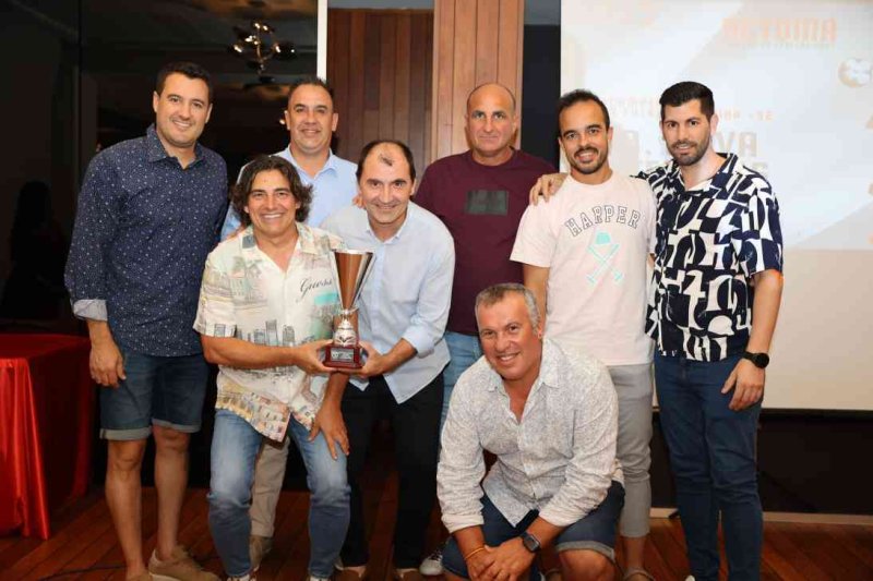Gala de trofeos de Acydma: Doblete de Kamarka en veteranos, y en fútbol sala Liga para Bámbola y Copa para Pinturas Juanvi Gala de trofeos de Acydma: Doblete de Kamarka en veteranos, y en fútbol sala Liga para Bámbola y Copa para Pinturas Juanvi