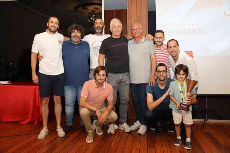 Gala de trofeos de Acydma: Doblete de Kamarka en veteranos, y en fútbol sala Liga para Bámbola y Copa para Pinturas Juanvi Gala de trofeos de Acydma: Doblete de Kamarka en veteranos, y en fútbol sala Liga para Bámbola y Copa para Pinturas Juanvi
