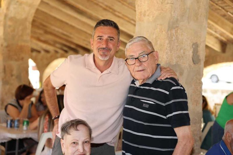 GALERÍA DE FOTOS: Las Amas de Casa de Xàbia disfrutan de su día grande GALERÍA DE FOTOS: Las Amas de Casa de Xàbia disfrutan de su día grande