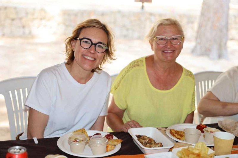 GALERÍA DE FOTOS: Las Amas de Casa de Xàbia disfrutan de su día grande GALERÍA DE FOTOS: Las Amas de Casa de Xàbia disfrutan de su día grande