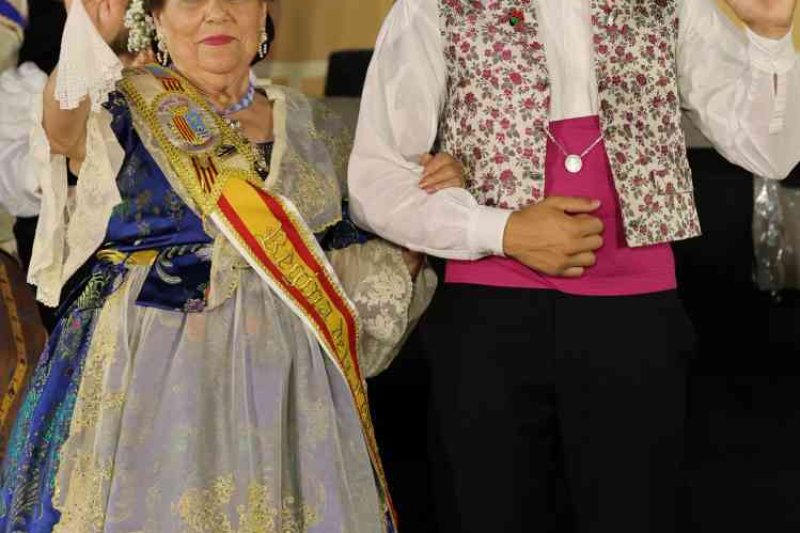 GALERIA DE FOTOS de l’acte del 75 aniversari de Fogueres de Xàbia: l’escenari s’ompli de regines i càrrecs, emocions i vivències GALERIA DE FOTOS de l’acte del 75 aniversari de Fogueres de Xàbia: l’escenari s’ompli de regines i càrrecs, emocions i vivències