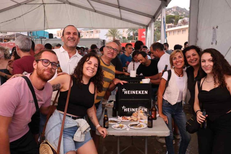 GALERIA de FOTOS del BARET dels BOUS de les FESTES de DUANES de XÀBIA GALERIA de FOTOS del BARET dels BOUS de les FESTES de DUANES de XÀBIA