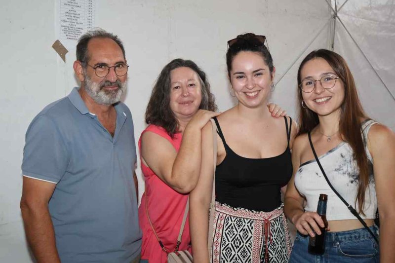 GALERIA de FOTOS del BARET dels BOUS de les FESTES de DUANES de XÀBIA GALERIA de FOTOS del BARET dels BOUS de les FESTES de DUANES de XÀBIA