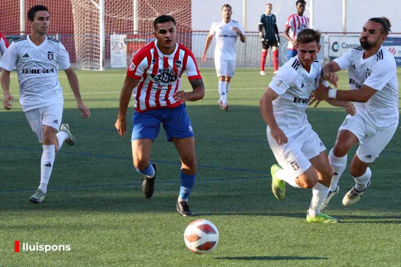 Primera FFCV: El CD Jávea mantiene el bloque y renueva la ilusión para luchar por el ascenso Primera FFCV: El CD Jávea mantiene el bloque y renueva la ilusión para luchar por el ascenso
