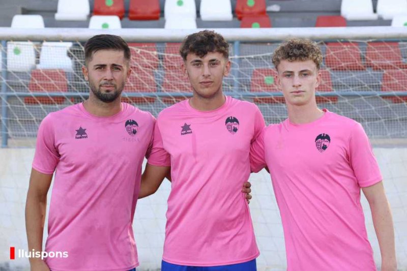 Primera FFCV: El CD Jávea mantiene el bloque y renueva la ilusión para luchar por el ascenso Primera FFCV: El CD Jávea mantiene el bloque y renueva la ilusión para luchar por el ascenso