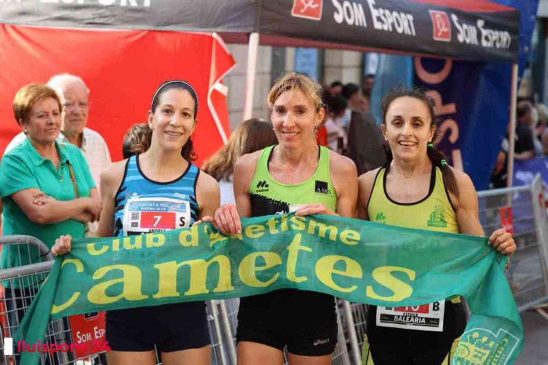 LA MILLOR GALERIA DE FOTOS per a una de les més emblemàtiques proves del Circuit a Peu: la Cursa de Pedreguer LA MILLOR GALERIA DE FOTOS per a una de les més emblemàtiques proves del Circuit a Peu: la Cursa de Pedreguer