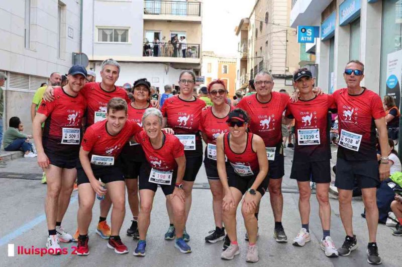 LA MILLOR GALERIA DE FOTOS per a una de les més emblemàtiques proves del Circuit a Peu: la Cursa de Pedreguer LA MILLOR GALERIA DE FOTOS per a una de les més emblemàtiques proves del Circuit a Peu: la Cursa de Pedreguer
