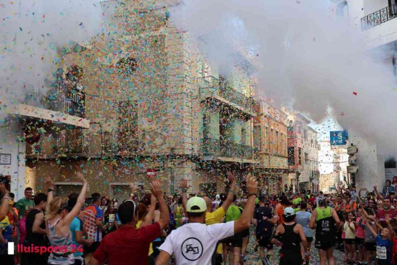 LA MILLOR GALERIA DE FOTOS per a una de les més emblemàtiques proves del Circuit a Peu: la Cursa de Pedreguer LA MILLOR GALERIA DE FOTOS per a una de les més emblemàtiques proves del Circuit a Peu: la Cursa de Pedreguer