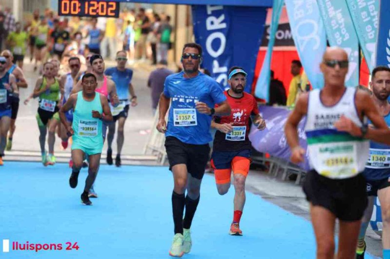 LA MILLOR GALERIA DE FOTOS per a una de les més emblemàtiques proves del Circuit a Peu: la Cursa de Pedreguer LA MILLOR GALERIA DE FOTOS per a una de les més emblemàtiques proves del Circuit a Peu: la Cursa de Pedreguer