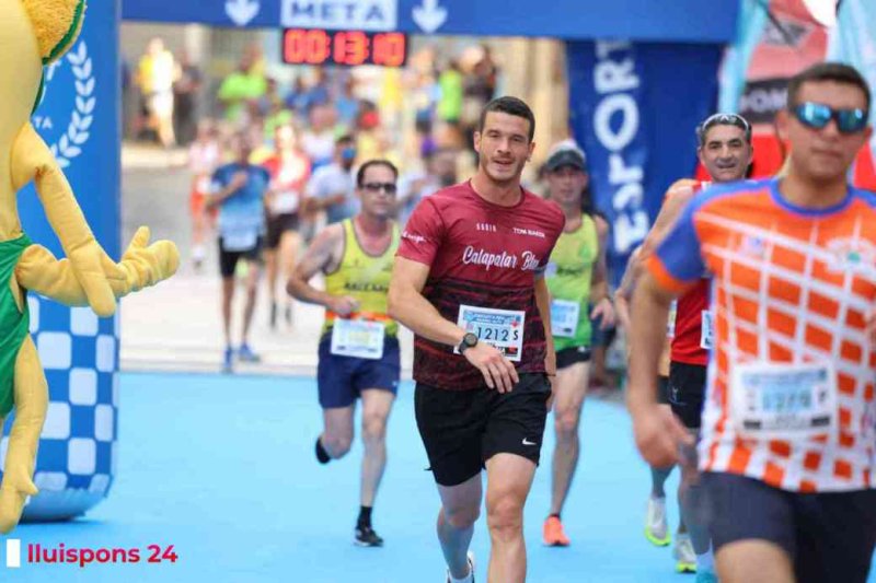 LA MILLOR GALERIA DE FOTOS per a una de les més emblemàtiques proves del Circuit a Peu: la Cursa de Pedreguer LA MILLOR GALERIA DE FOTOS per a una de les més emblemàtiques proves del Circuit a Peu: la Cursa de Pedreguer
