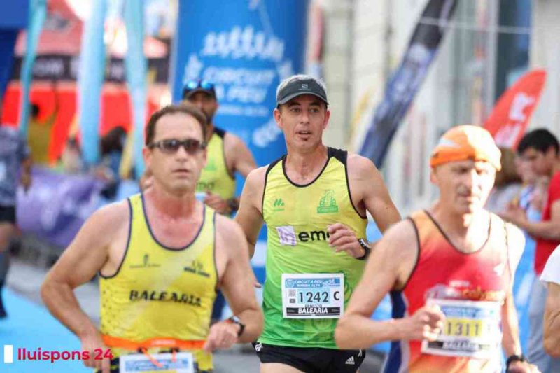 LA MILLOR GALERIA DE FOTOS per a una de les més emblemàtiques proves del Circuit a Peu: la Cursa de Pedreguer LA MILLOR GALERIA DE FOTOS per a una de les més emblemàtiques proves del Circuit a Peu: la Cursa de Pedreguer