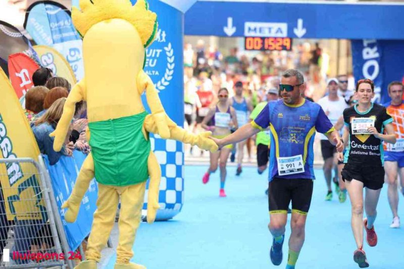 LA MILLOR GALERIA DE FOTOS per a una de les més emblemàtiques proves del Circuit a Peu: la Cursa de Pedreguer LA MILLOR GALERIA DE FOTOS per a una de les més emblemàtiques proves del Circuit a Peu: la Cursa de Pedreguer