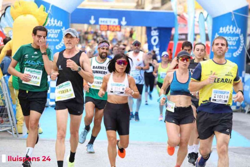 LA MILLOR GALERIA DE FOTOS per a una de les més emblemàtiques proves del Circuit a Peu: la Cursa de Pedreguer LA MILLOR GALERIA DE FOTOS per a una de les més emblemàtiques proves del Circuit a Peu: la Cursa de Pedreguer