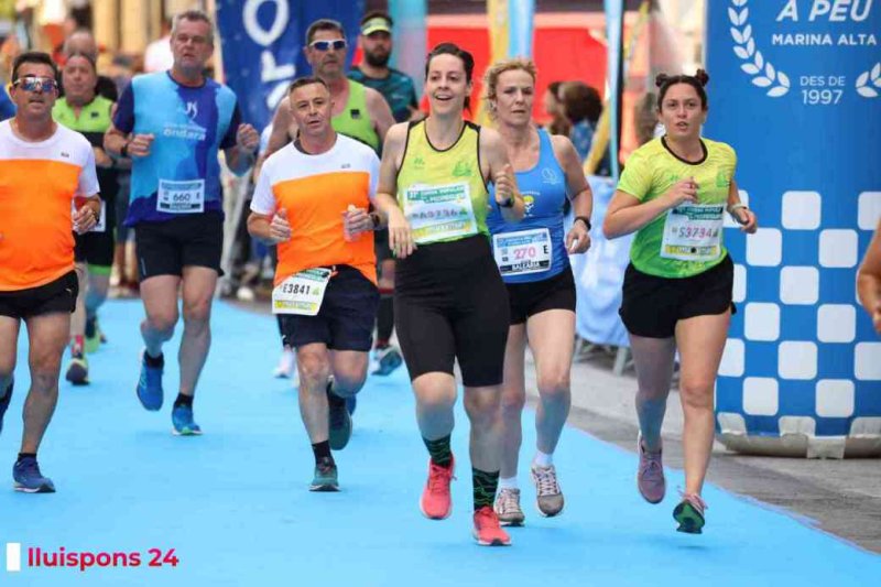 LA MILLOR GALERIA DE FOTOS per a una de les més emblemàtiques proves del Circuit a Peu: la Cursa de Pedreguer LA MILLOR GALERIA DE FOTOS per a una de les més emblemàtiques proves del Circuit a Peu: la Cursa de Pedreguer
