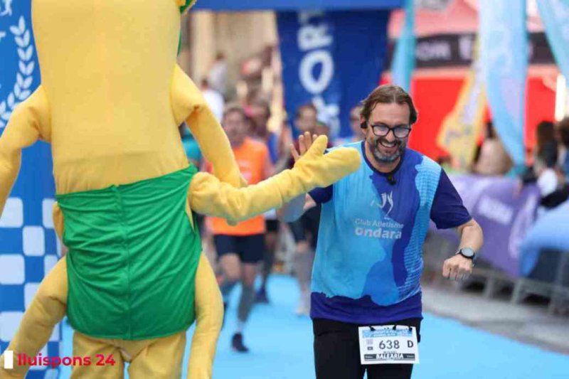 LA MILLOR GALERIA DE FOTOS per a una de les més emblemàtiques proves del Circuit a Peu: la Cursa de Pedreguer LA MILLOR GALERIA DE FOTOS per a una de les més emblemàtiques proves del Circuit a Peu: la Cursa de Pedreguer