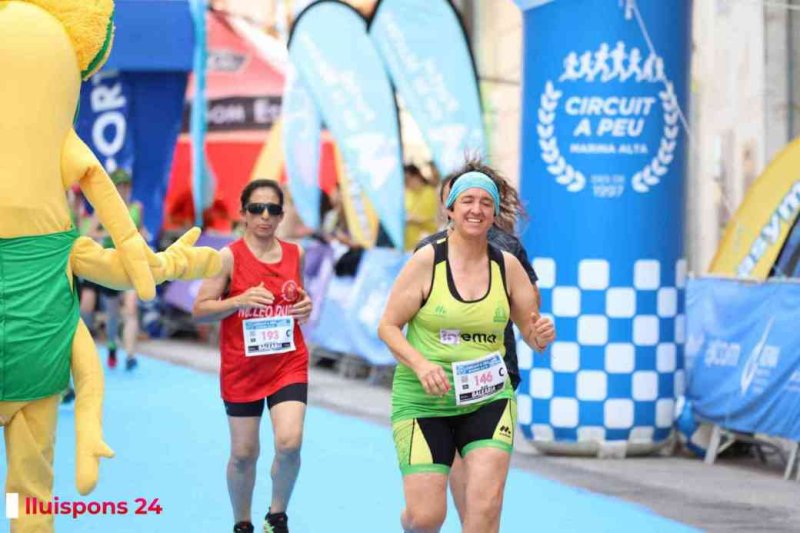 LA MILLOR GALERIA DE FOTOS per a una de les més emblemàtiques proves del Circuit a Peu: la Cursa de Pedreguer LA MILLOR GALERIA DE FOTOS per a una de les més emblemàtiques proves del Circuit a Peu: la Cursa de Pedreguer