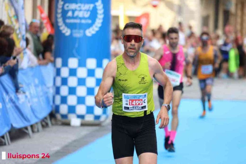 LA MILLOR GALERIA DE FOTOS per a una de les més emblemàtiques proves del Circuit a Peu: la Cursa de Pedreguer LA MILLOR GALERIA DE FOTOS per a una de les més emblemàtiques proves del Circuit a Peu: la Cursa de Pedreguer