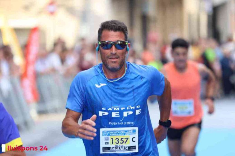 LA MILLOR GALERIA DE FOTOS per a una de les més emblemàtiques proves del Circuit a Peu: la Cursa de Pedreguer LA MILLOR GALERIA DE FOTOS per a una de les més emblemàtiques proves del Circuit a Peu: la Cursa de Pedreguer