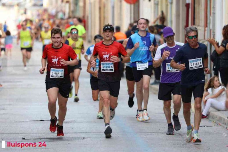 LA MILLOR GALERIA DE FOTOS per a una de les més emblemàtiques proves del Circuit a Peu: la Cursa de Pedreguer LA MILLOR GALERIA DE FOTOS per a una de les més emblemàtiques proves del Circuit a Peu: la Cursa de Pedreguer