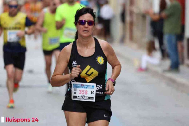 LA MILLOR GALERIA DE FOTOS per a una de les més emblemàtiques proves del Circuit a Peu: la Cursa de Pedreguer LA MILLOR GALERIA DE FOTOS per a una de les més emblemàtiques proves del Circuit a Peu: la Cursa de Pedreguer