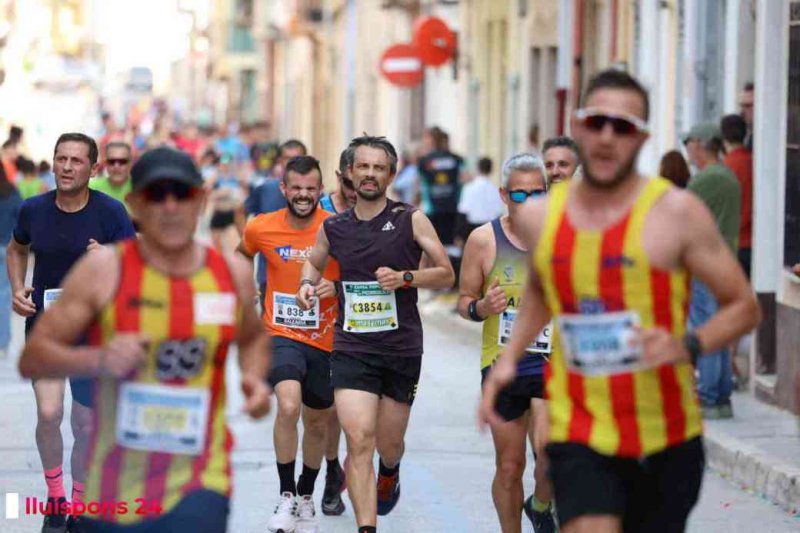 LA MILLOR GALERIA DE FOTOS per a una de les més emblemàtiques proves del Circuit a Peu: la Cursa de Pedreguer LA MILLOR GALERIA DE FOTOS per a una de les més emblemàtiques proves del Circuit a Peu: la Cursa de Pedreguer