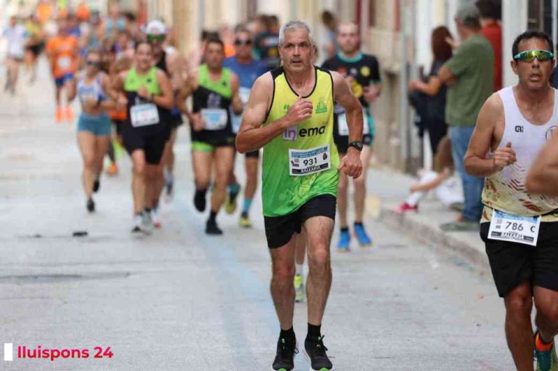 LA MILLOR GALERIA DE FOTOS per a una de les més emblemàtiques proves del Circuit a Peu: la Cursa de Pedreguer LA MILLOR GALERIA DE FOTOS per a una de les més emblemàtiques proves del Circuit a Peu: la Cursa de Pedreguer