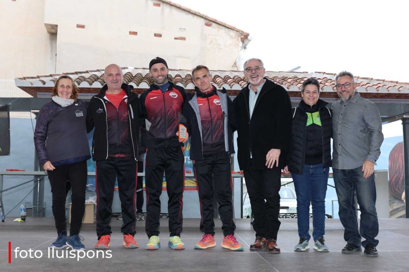 Ignacio Cardona i Jessica Asensio, i Liam Bek i Alba Villanova, guanyadors de les proves de muntanya Ocaive de Pedreguer Ignacio Cardona i Jessica Asensio, i Liam Bek i Alba Villanova, guanyadors de les proves de muntanya Ocaive de Pedreguer