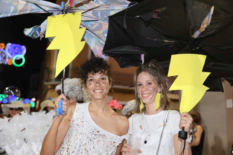 GALERIA de FOTOS i PREMIS de la NIT de les DISFRESSES de GATA GALERIA de FOTOS i PREMIS de la NIT de les DISFRESSES de GATA