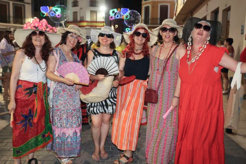 GALERIA de FOTOS i PREMIS de la NIT de les DISFRESSES de GATA GALERIA de FOTOS i PREMIS de la NIT de les DISFRESSES de GATA