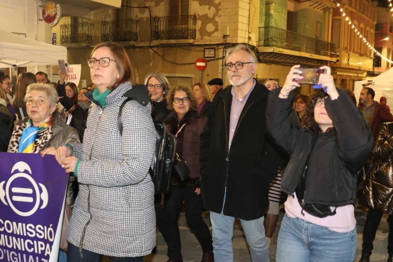 La manifestació del 8M de Pedreguer clama pels drets de les dones de tot el món i contra el capitalisme patriarcal La manifestació del 8M de Pedreguer clama pels drets de les dones de tot el món i contra el capitalisme patriarcal