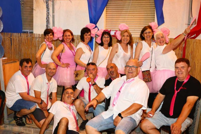 GALERIA de FOTOS de la VETLLADA BARBIE de les festes de Gata que corona LETICIA SABATER GALERIA de FOTOS de la VETLLADA BARBIE de les festes de Gata que corona LETICIA SABATER