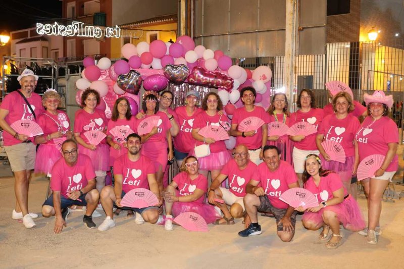 GALERIA de FOTOS de la VETLLADA BARBIE de les festes de Gata que corona LETICIA SABATER GALERIA de FOTOS de la VETLLADA BARBIE de les festes de Gata que corona LETICIA SABATER