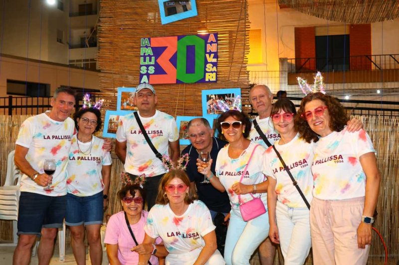 GALERIA de FOTOS de la VETLLADA BARBIE de les festes de Gata que corona LETICIA SABATER GALERIA de FOTOS de la VETLLADA BARBIE de les festes de Gata que corona LETICIA SABATER