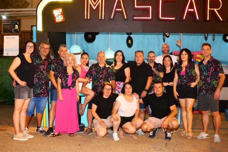 GALERIA de FOTOS de la VETLLADA BARBIE de les festes de Gata que corona LETICIA SABATER GALERIA de FOTOS de la VETLLADA BARBIE de les festes de Gata que corona LETICIA SABATER