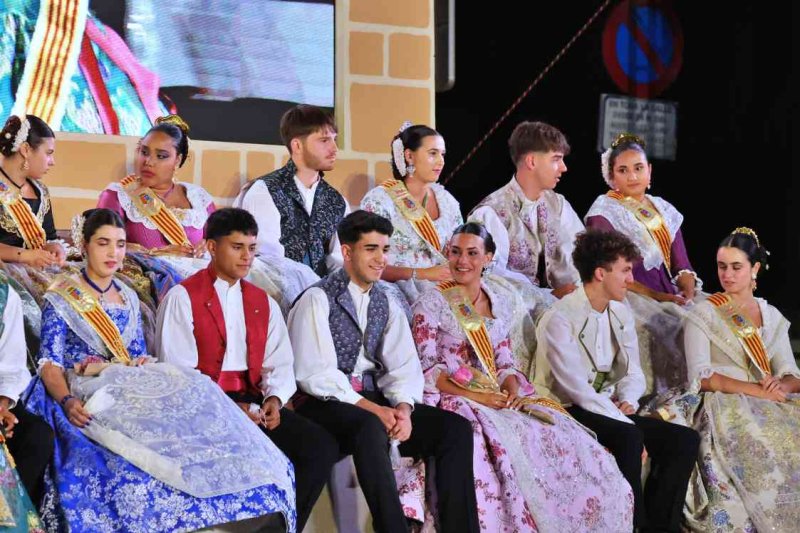 GALERIA DE FOTOS de la proclamació d’Àngela Tachó com a regina de les Fogueres 2024 de Xàbia GALERIA DE FOTOS de la proclamació d’Àngela Tachó com a regina de les Fogueres 2024 de Xàbia