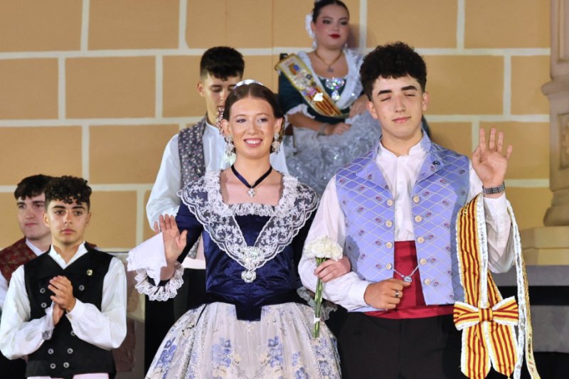 GALERIA DE FOTOS de la proclamació d’Àngela Tachó com a regina de les Fogueres 2024 de Xàbia GALERIA DE FOTOS de la proclamació d’Àngela Tachó com a regina de les Fogueres 2024 de Xàbia