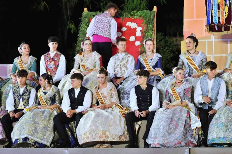 GALERIA DE FOTOS de la proclamació d’Àngela Tachó com a regina de les Fogueres 2024 de Xàbia GALERIA DE FOTOS de la proclamació d’Àngela Tachó com a regina de les Fogueres 2024 de Xàbia