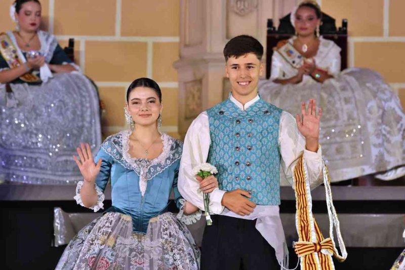 GALERIA DE FOTOS de la proclamació d’Àngela Tachó com a regina de les Fogueres 2024 de Xàbia GALERIA DE FOTOS de la proclamació d’Àngela Tachó com a regina de les Fogueres 2024 de Xàbia