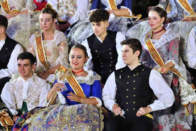 GALERIA DE FOTOS de la proclamació d’Àngela Tachó com a regina de les Fogueres 2024 de Xàbia GALERIA DE FOTOS de la proclamació d’Àngela Tachó com a regina de les Fogueres 2024 de Xàbia