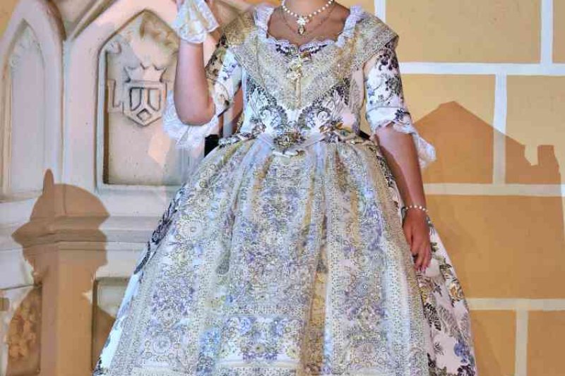 GALERIA DE FOTOS de la proclamació d’Àngela Tachó com a regina de les Fogueres 2024 de Xàbia GALERIA DE FOTOS de la proclamació d’Àngela Tachó com a regina de les Fogueres 2024 de Xàbia