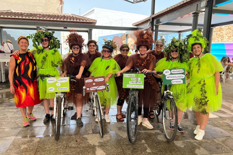 Bon ambient en el Ral·li Humorístic de les Festes de Pedreguer Bon ambient en el Ral·li Humorístic de les Festes de Pedreguer