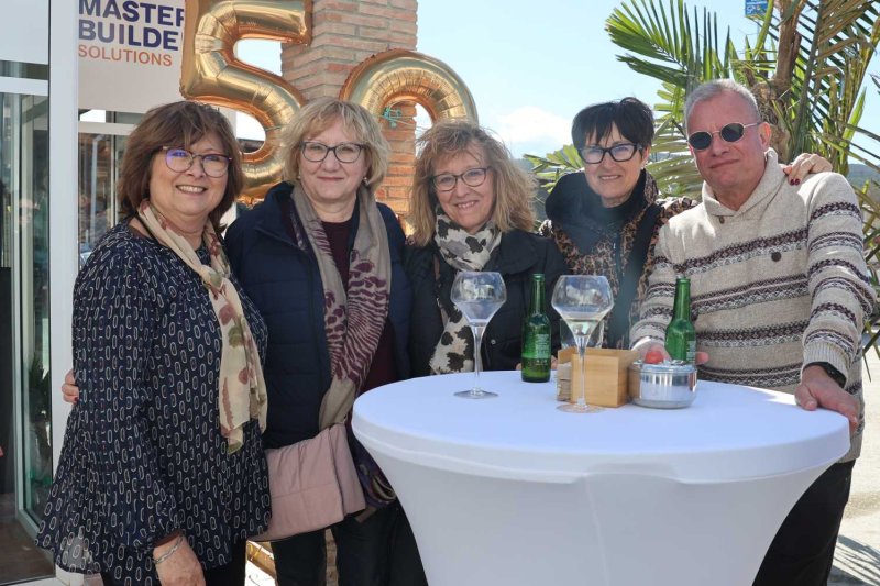 La Seniola celebra sus cincuenta años al servicio de la construcción de Xàbia y la comarca La Seniola celebra sus cincuenta años al servicio de la construcción de Xàbia y la comarca