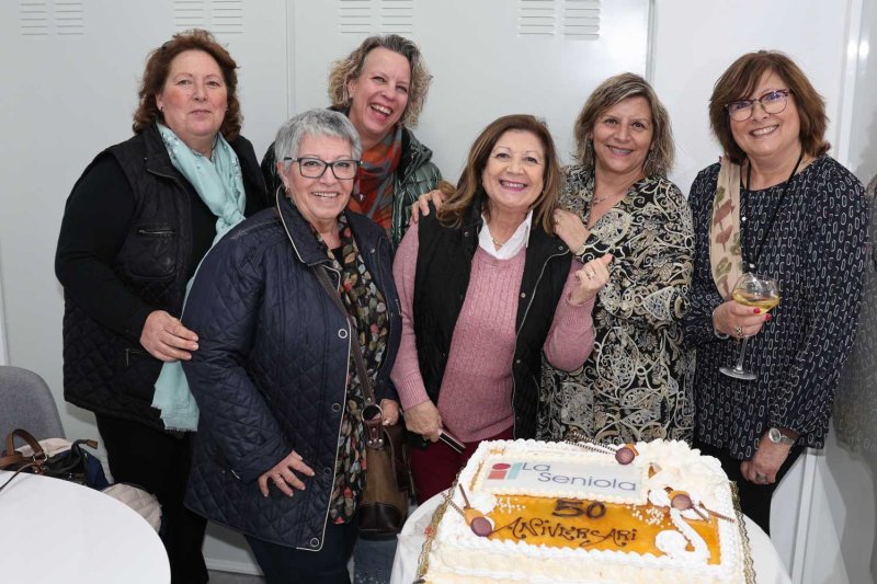 La Seniola celebra sus cincuenta años al servicio de la construcción de Xàbia y la comarca La Seniola celebra sus cincuenta años al servicio de la construcción de Xàbia y la comarca