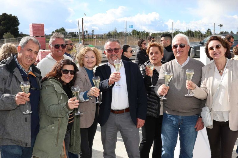 La Seniola celebra sus cincuenta años al servicio de la construcción de Xàbia y la comarca La Seniola celebra sus cincuenta años al servicio de la construcción de Xàbia y la comarca